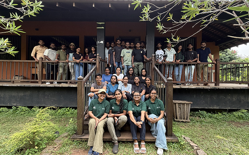 Why Volunteerism Is Important for Today's Youth